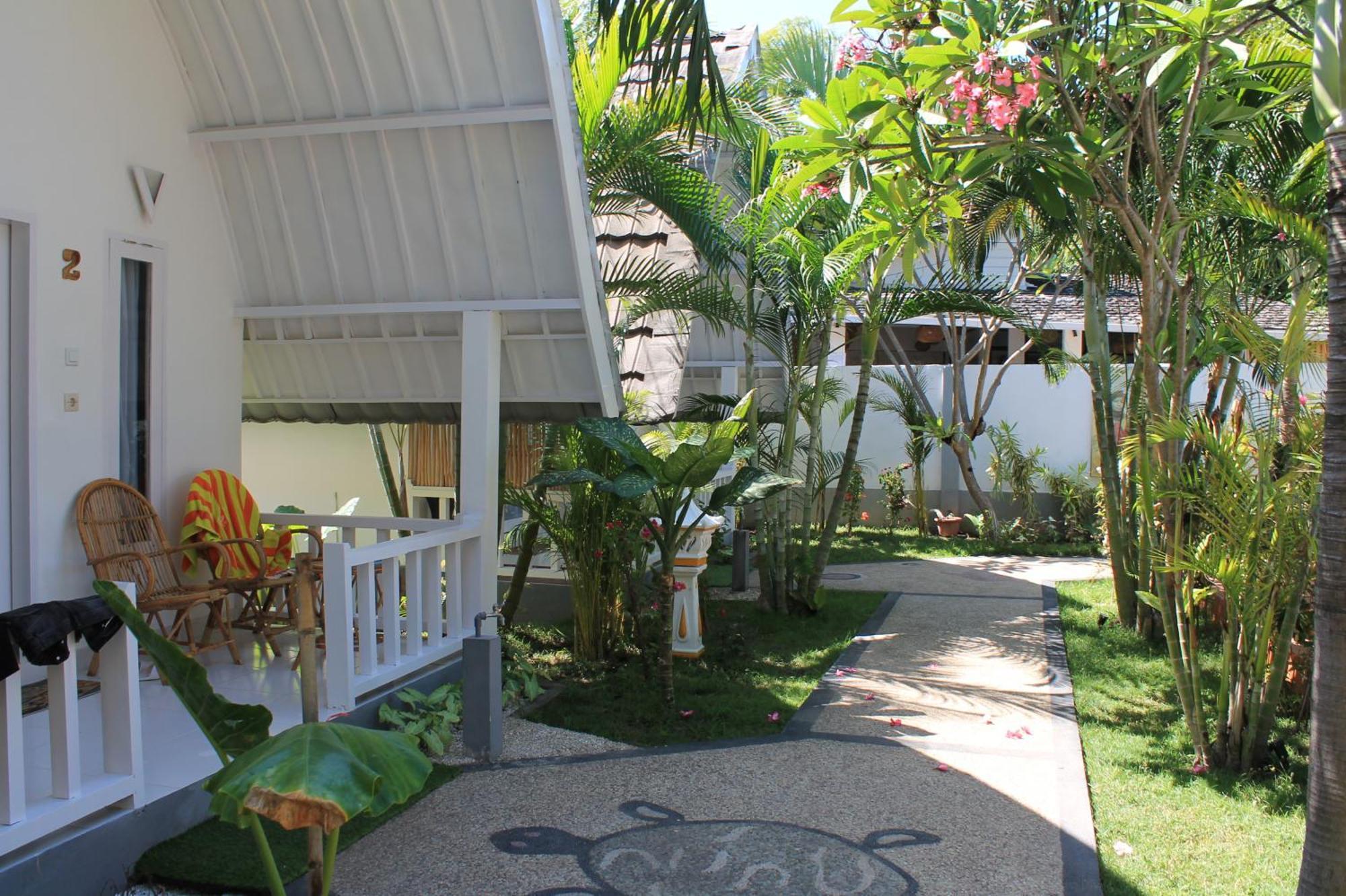 New Balengku Dua Hotel - Adults Only 吉利阿尔 外观 照片