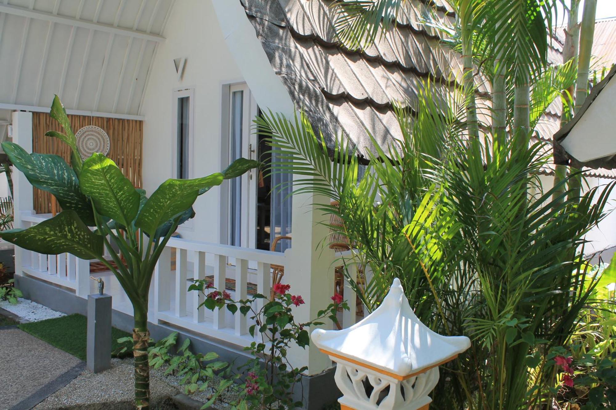 New Balengku Dua Hotel - Adults Only 吉利阿尔 外观 照片