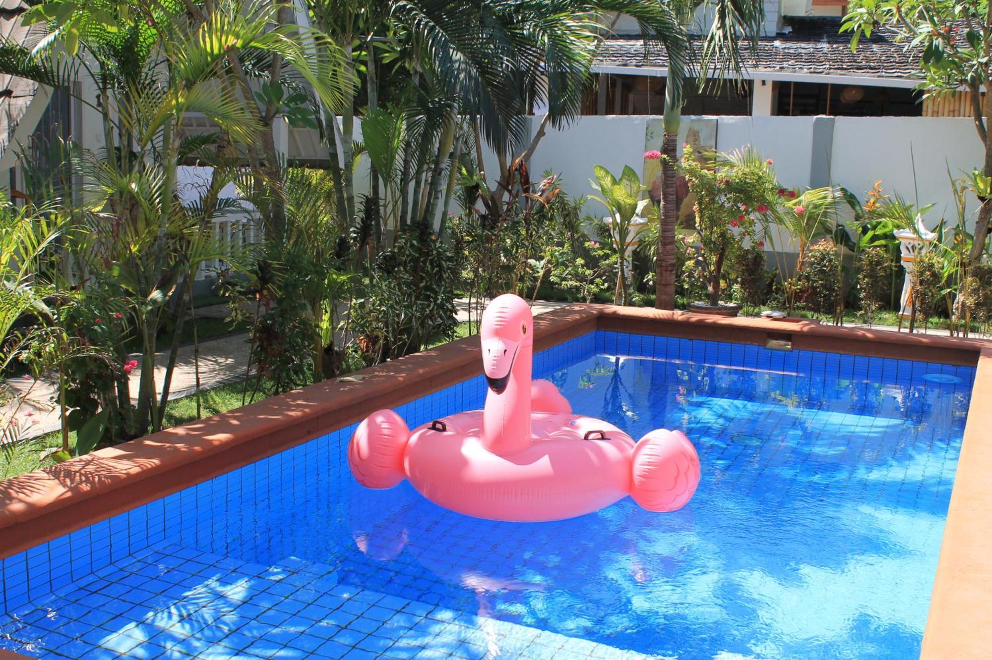 New Balengku Dua Hotel - Adults Only 吉利阿尔 外观 照片