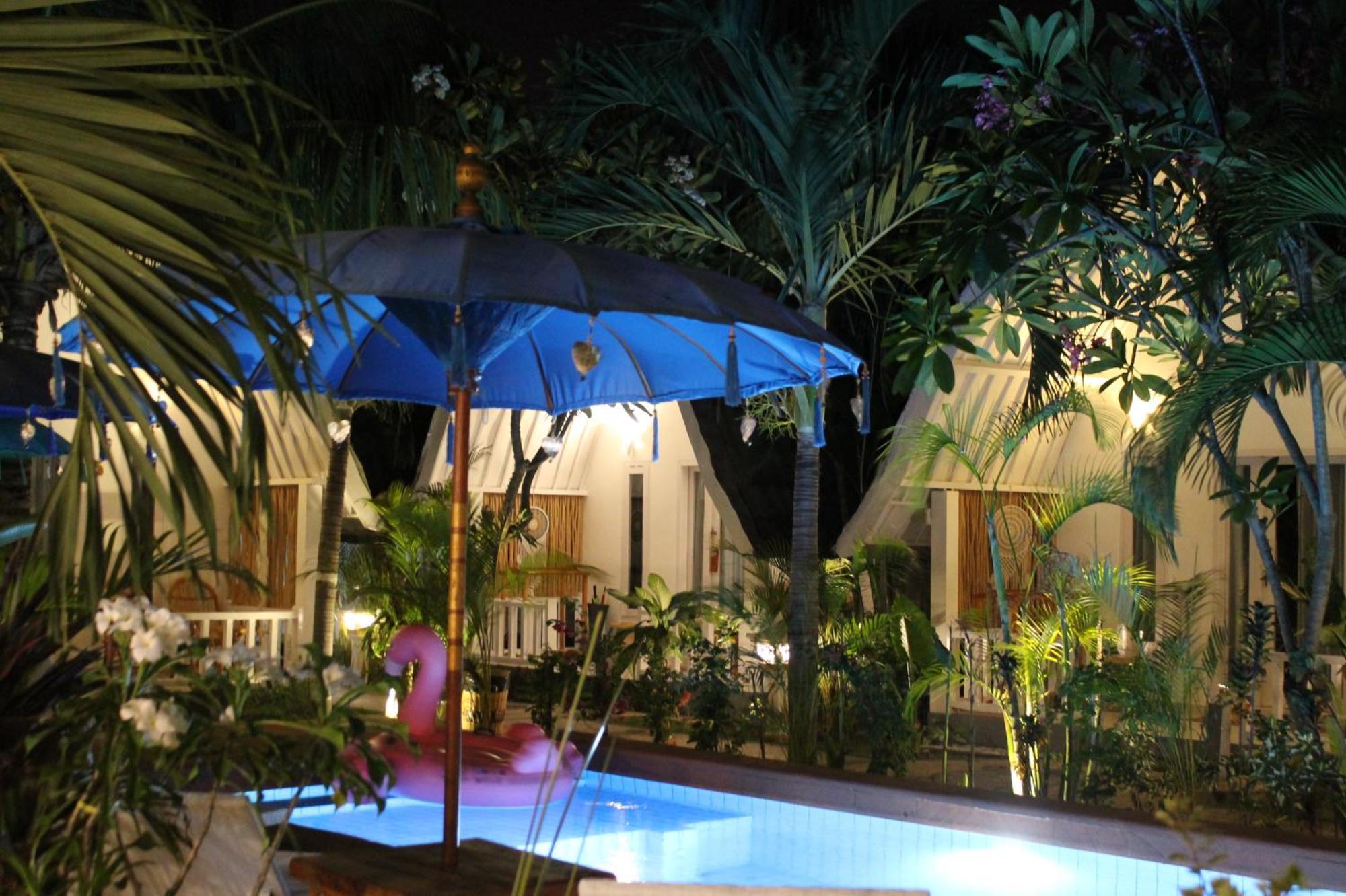 New Balengku Dua Hotel - Adults Only 吉利阿尔 外观 照片