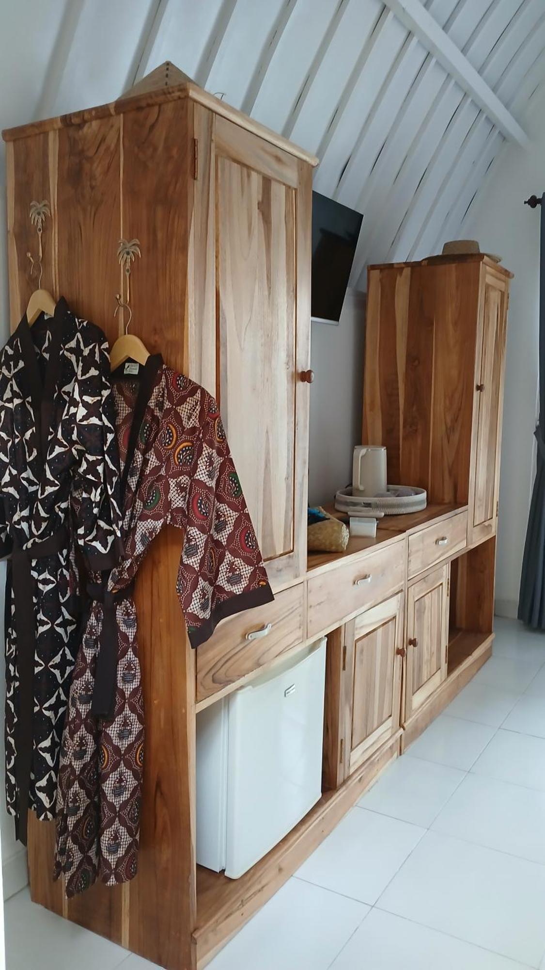 New Balengku Dua Hotel - Adults Only 吉利阿尔 外观 照片